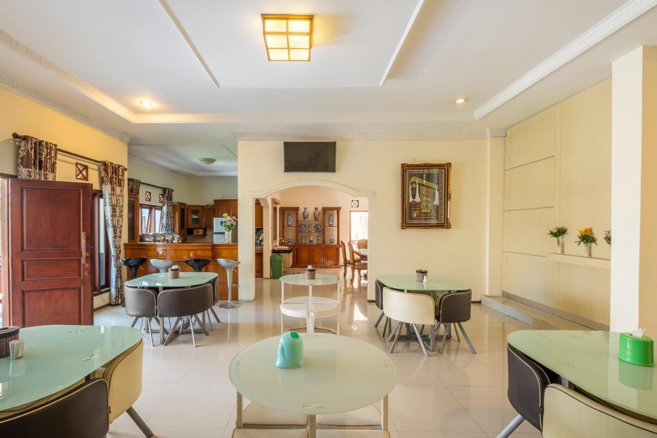 Aleyra Hotel And Villa'S Garut Exterior foto